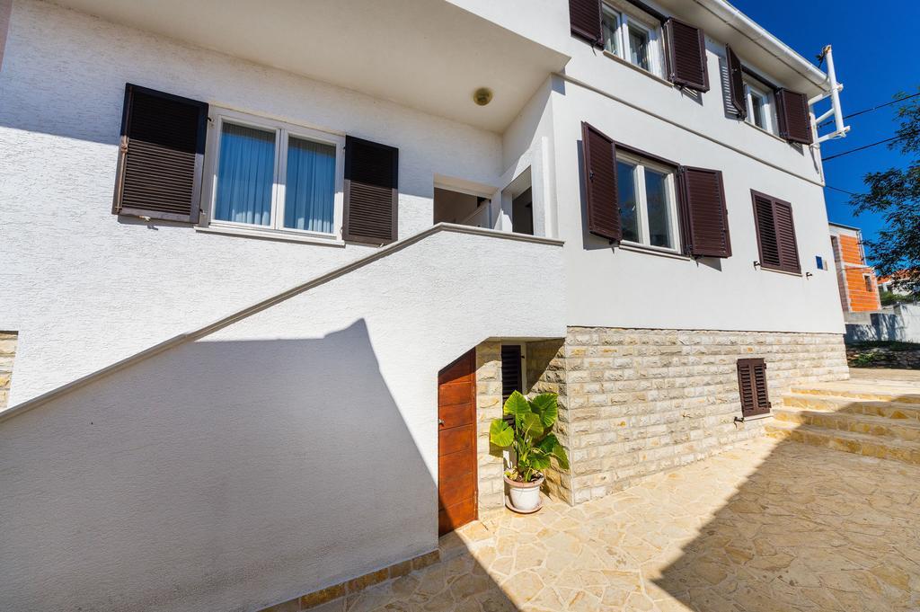 זאדאר Apartments Nada מראה חיצוני תמונה