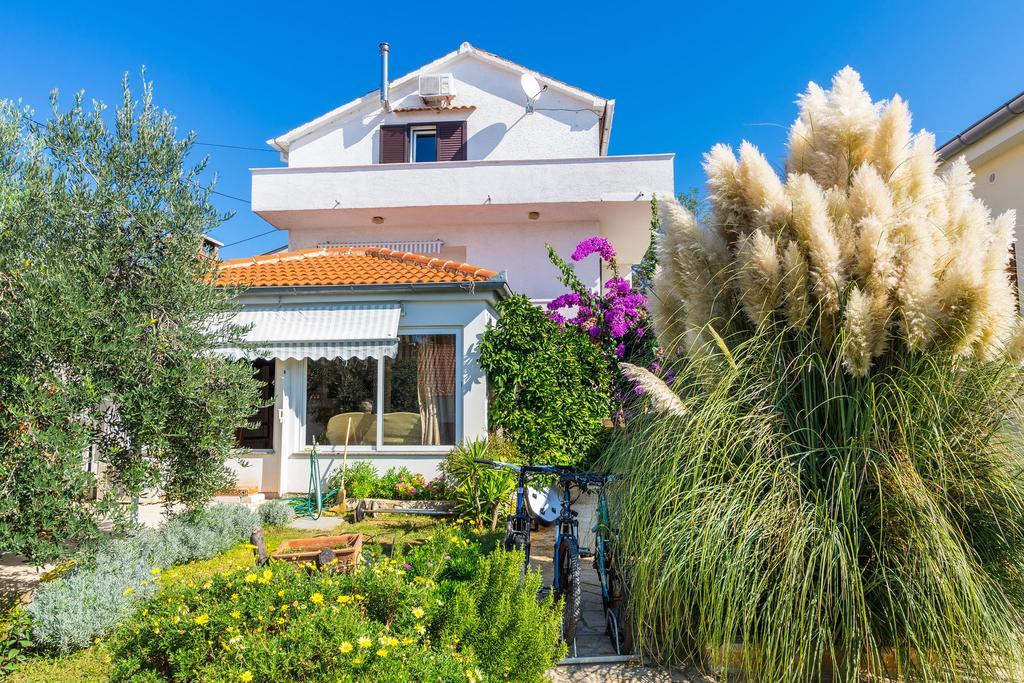זאדאר Apartments Nada מראה חיצוני תמונה