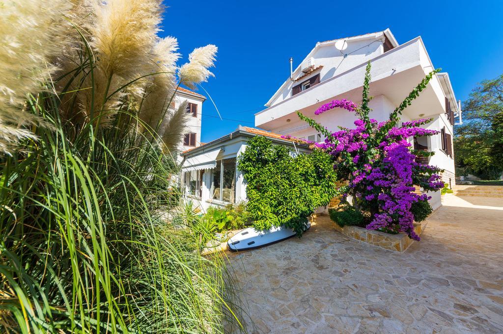 זאדאר Apartments Nada מראה חיצוני תמונה