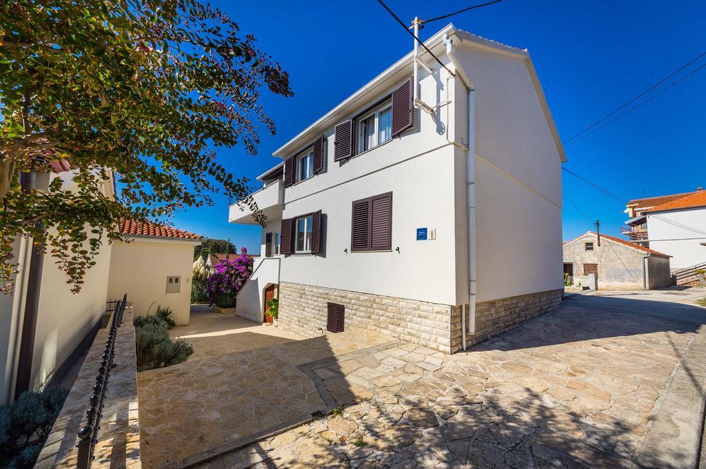 זאדאר Apartments Nada מראה חיצוני תמונה