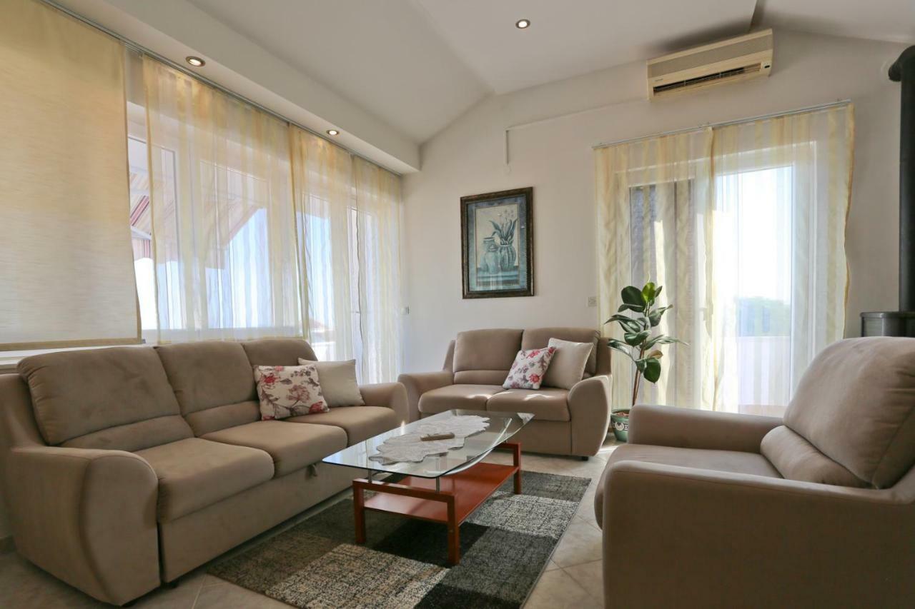 זאדאר Apartments Nada מראה חיצוני תמונה