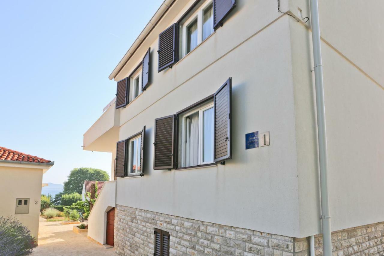 זאדאר Apartments Nada מראה חיצוני תמונה