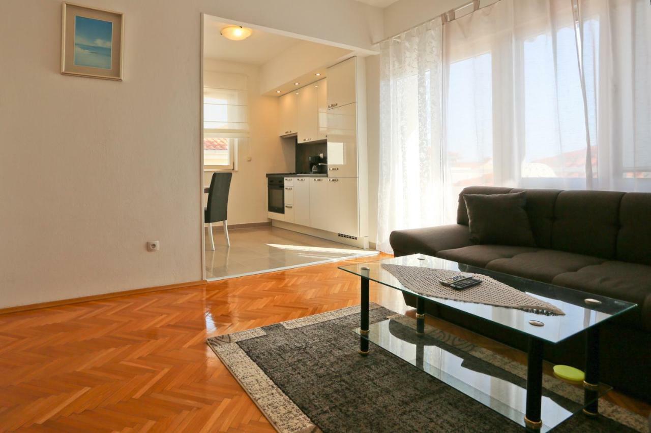 זאדאר Apartments Nada מראה חיצוני תמונה